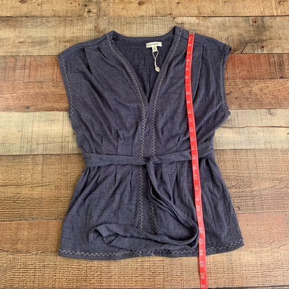 Max studio womens short sleeve v-neck blouse with tie belt - L - Picture 8 of 8